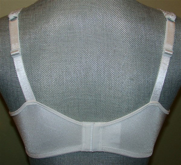 NWOT Playtex Secrets 38D Bra Full-Figure Underwire Balconette 4823 White 101688