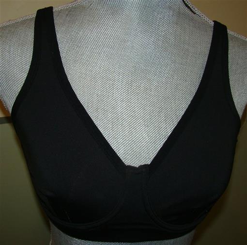 NWOT Natori Convertible Underwire Performance Sports Bra 731439 Black 32D 109557