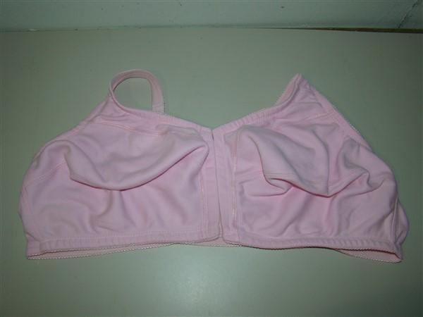 NWOT 40B Comfort Choice Wirefree Back Hook Seamless Leisure Bra Pink 112912