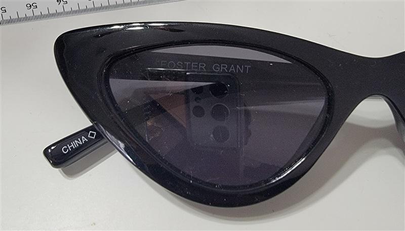 NWT Foster Grant Black Narrow Cat Eye Polarized Sunglasses 115249