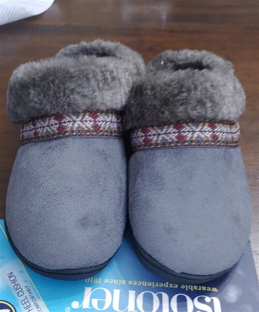 NEW Isotoner Womens Microsuede Fair Isle Gray Scuff Slippers Clogs M 7.5-8 75672