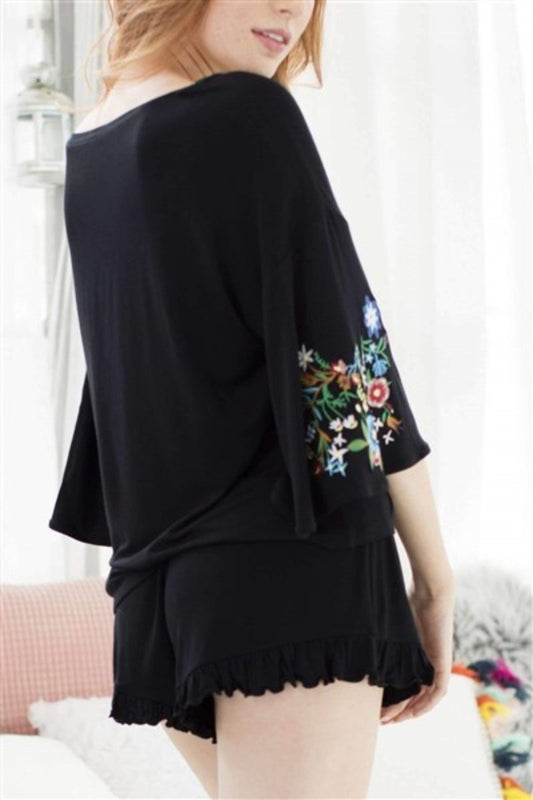 NEW Honeydew Cabana Cutie Top Black Floral Embroidered Sleeves Sz Small #70209