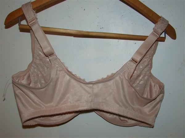 NWT Glamorise Wonderwire Front Close Bra 9245 Beige 46B #82402