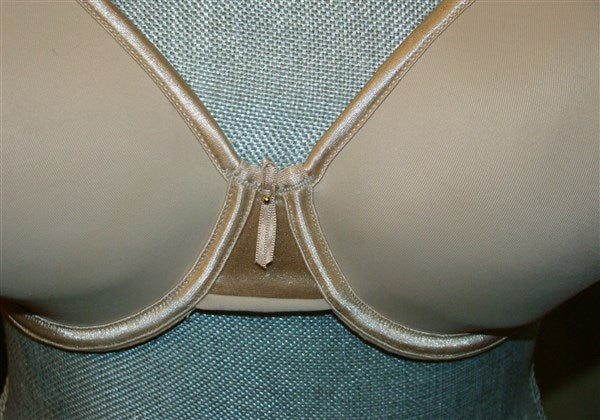 NWOT Vanity Fair Bra 40C Beige Body Caress Full Coverage Contour Bra 75335 83077