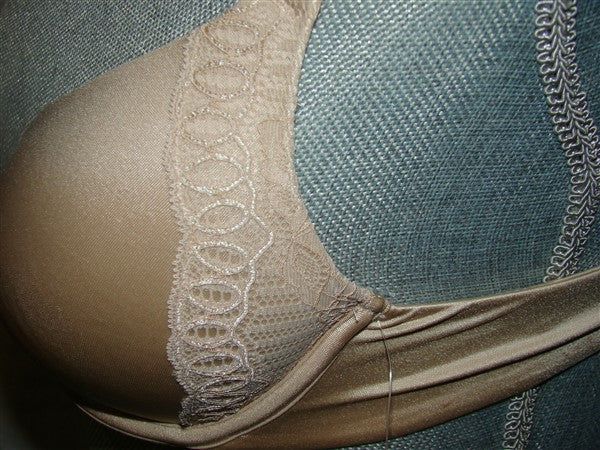NWOT Maidenform Natural Boost Bra 9428 Beige 34A #83101