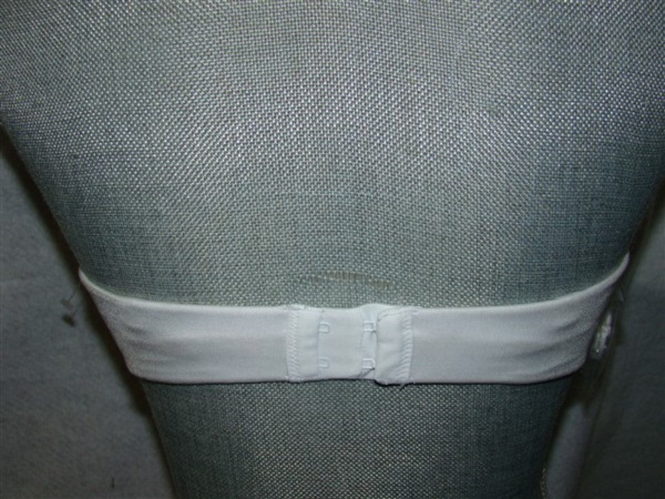 NEW Maidenform 34C Comfort Devotion Custom Lift Strapless Bra 9417 White #93398