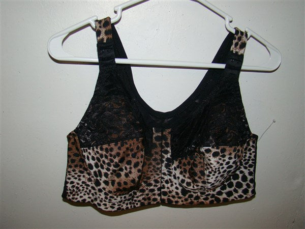 NEW Comfort Choice Cheetah Lace 42D Posture Support Soft Cup Bra #93916