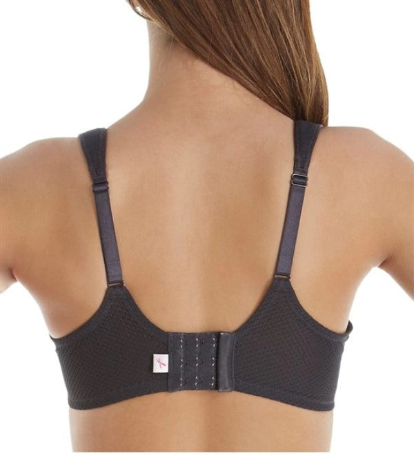 NWT Wacoal 40C Awareness Underwire Lightweight Spacer Bra 853367 Black #97042