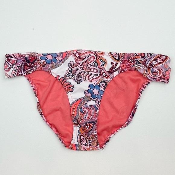 NWOT Wonderly Gypsy Life M White Paisley Cheeky Bikini Swim Bottoms #