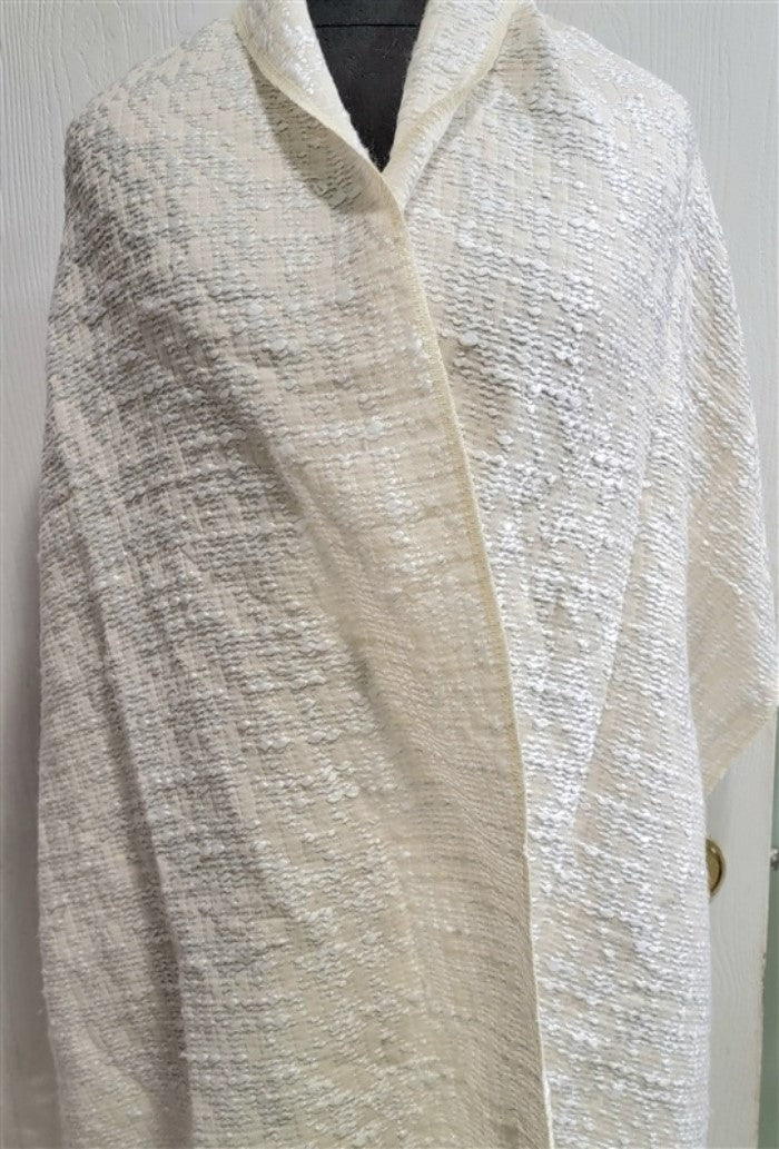 NEW Badgley Mischka Metallic Houndstooth Wrap 23"x74" Winter White #98283
