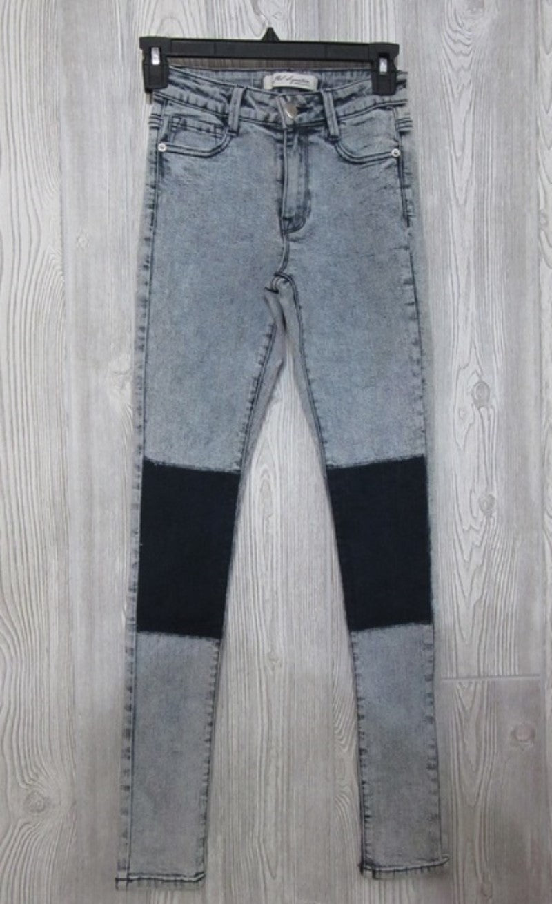 NWOT JW M SIGNATURE Skinny Jeggings Jeans Acid Wash 98534