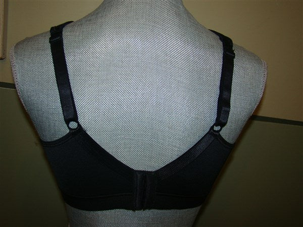 NWOT Playtex 18 Hour Support 40C Active Lifestyle Wireless Bra 4159 Black #98770