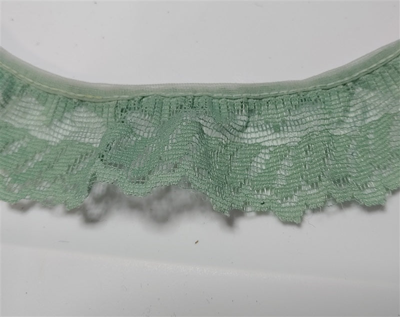15 Yds Vintage Sew Easy Green Floral 1.5" Lace Trim Scallop 81252
