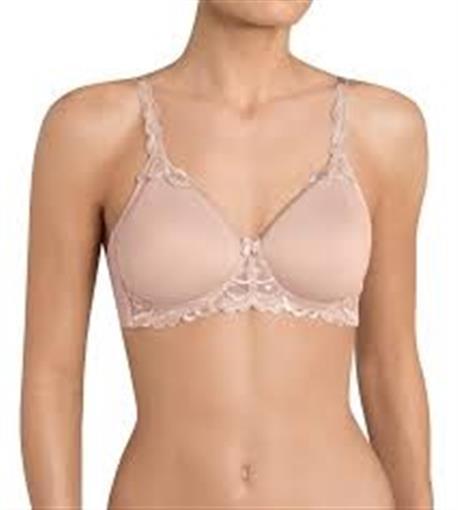 NEW Triumph 38C Modern Finesse Spacer T-Shirt Bra 54414 Beige 83279