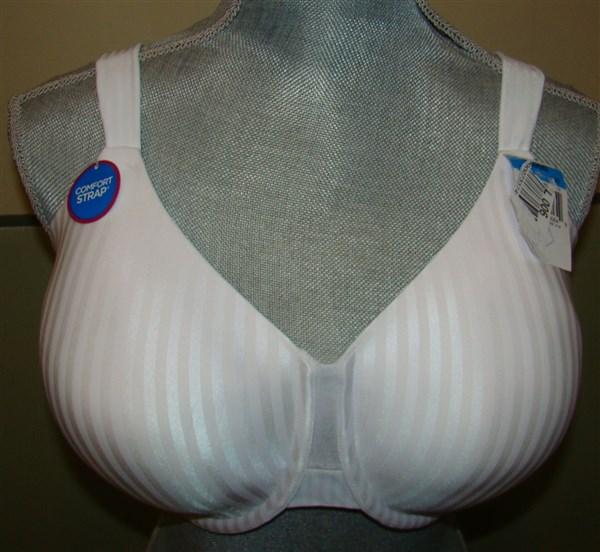 NWOT Playtex 40C Perfectly Smooth Underwire Bra 4747 White #100241