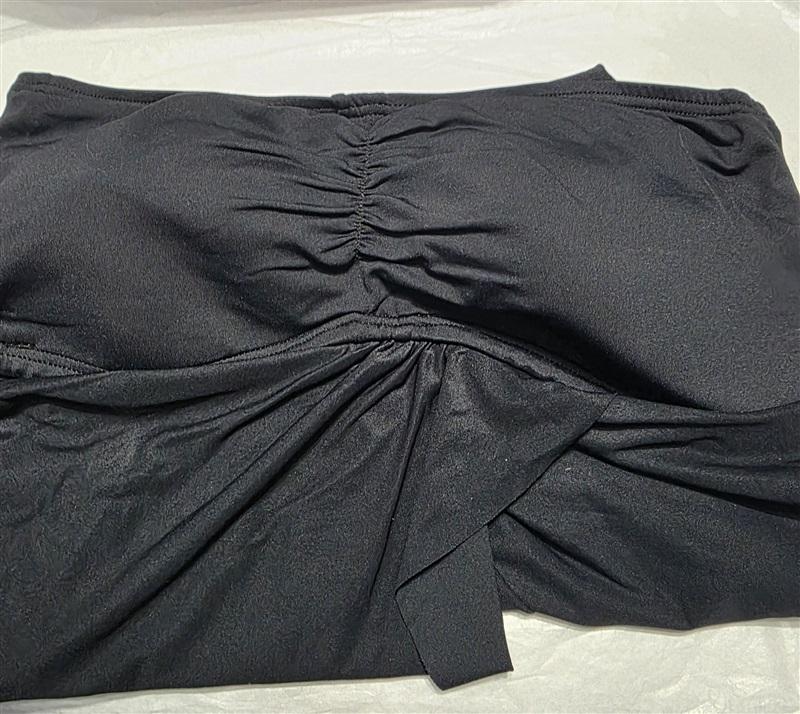 NWT Vince Camuto Black Draped M Solid Halter Bandeau Tankini Swim Top #100398