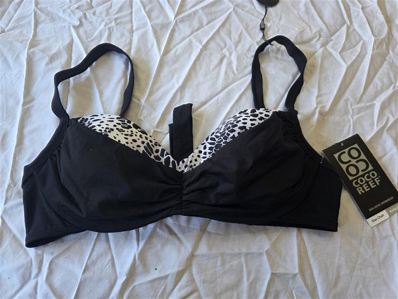 NWT Coco Reef Cast Black 32/34DD Animal Print Underwired Bikini Swim Top #101690