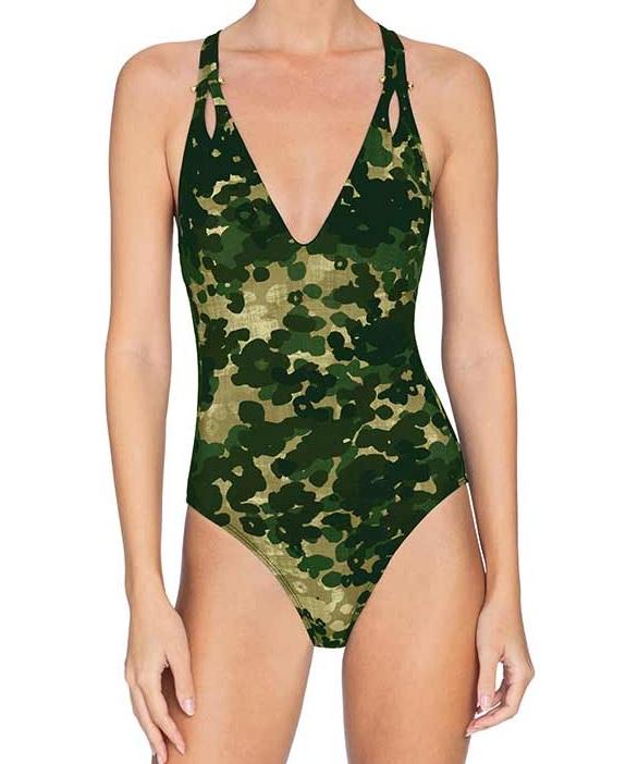 NWT Robin Piccone Eden SZ 8 Camo Plunging Halter One-Piece Swimsuit #104130