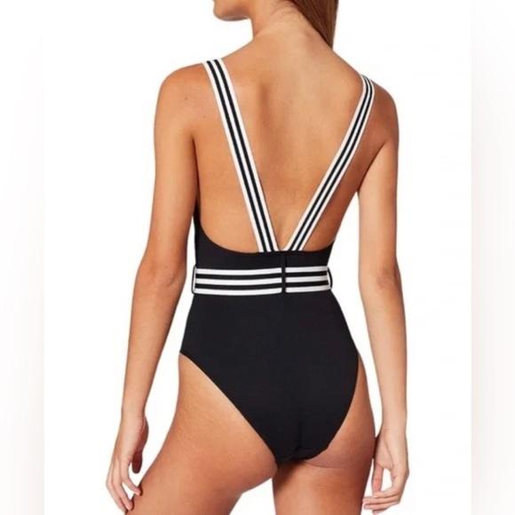 NWOT Seafolly Maillot SZ 10 DD Cup Solid Belted Snap One-Piece Swimsuit #104134