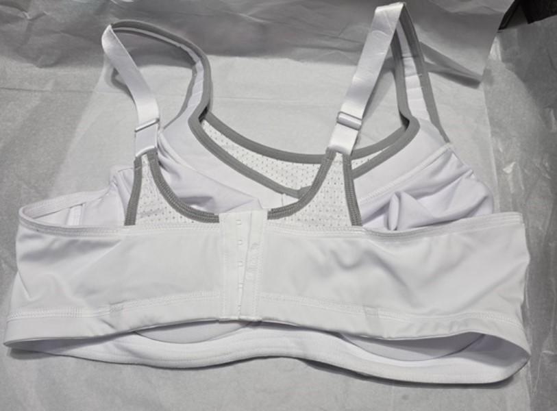 NEW Glamorise 36DD Elite Performance Adjustable Underwire Sports Bra 9167 105238