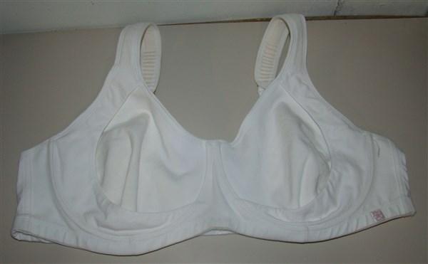 NWT Comfort Choice White Cotton Sports Bra 44DD 106382