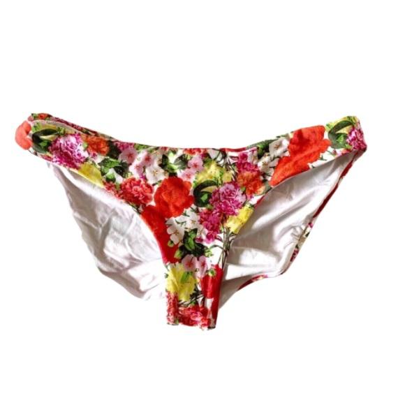 NWOT Pilyq White Floral S White Ruched Cheeky Bikini Swim Bottom #106733