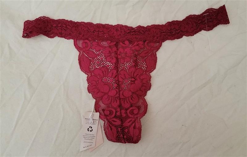 NWT Only Hearts Helena Stuart So Fine Lace Thong Panty Red Wine 106761