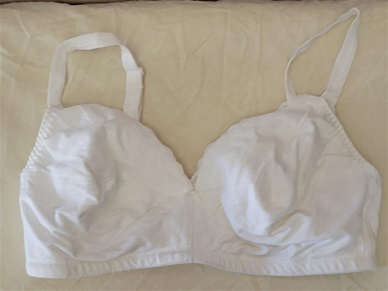 NWOT Leading Lady 40DD Molded Seamless Wirefree Nursing Bra 437 106897