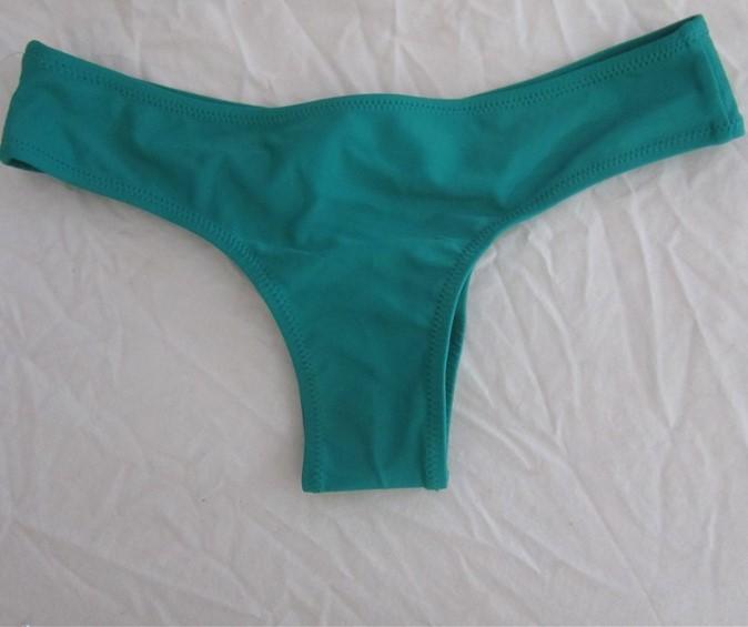 NWOT Volcom Simply Solid S Green Ruched Cheeky Scoop Bikini Swim Bottom #107033