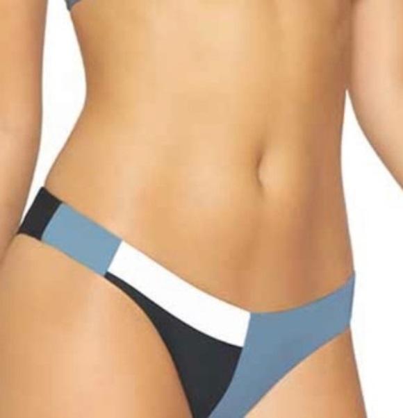 NWOT PIlyq Sky Blue S Color Block Cheeky Scoop Bikini Swim Bottom #108037