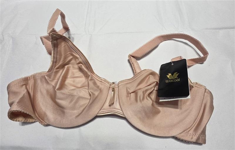 NWT Wacoal Bodysuede 34B Ultra Full Figure Seamless 85182 Beige Bra #109647