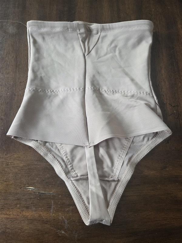 NWOT Miraclesuit Beige Hi Waist Shaper Thong 2778 M 110127
