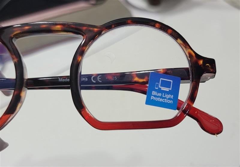 EyeLooker Round Flat 2.00 Blue Light Tortoise Red Reading Glasses #110446