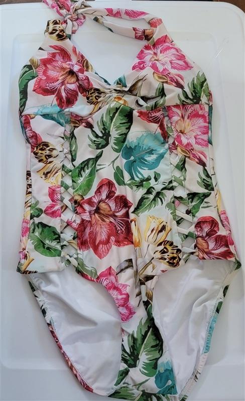 NWOT Venus sz 2 Plunge Halter 1PC Swimsuit Day Lily 110546