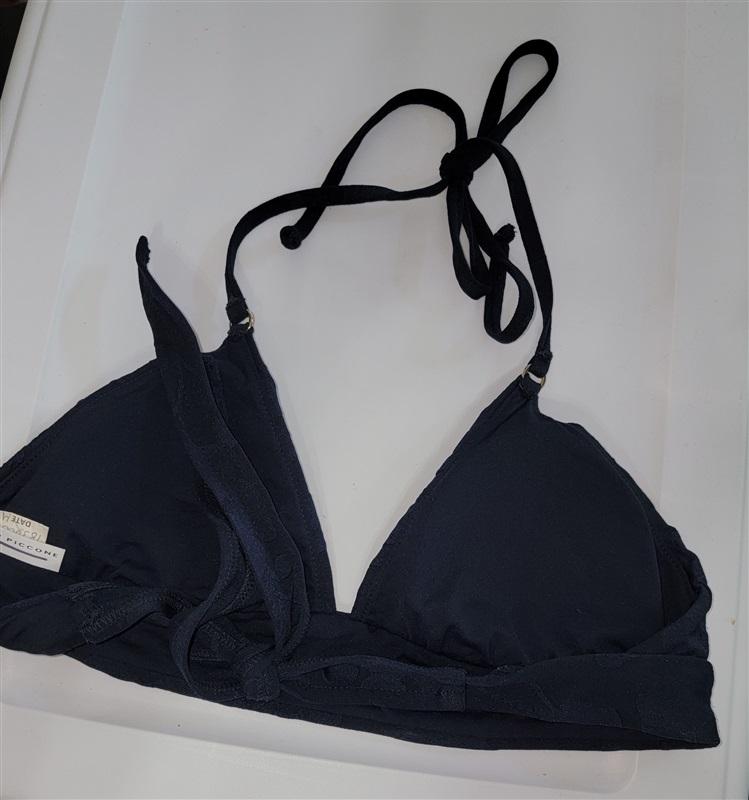 NWOT Robin Piccone Blue Floral M Triangle Bikini Swim Top 110993