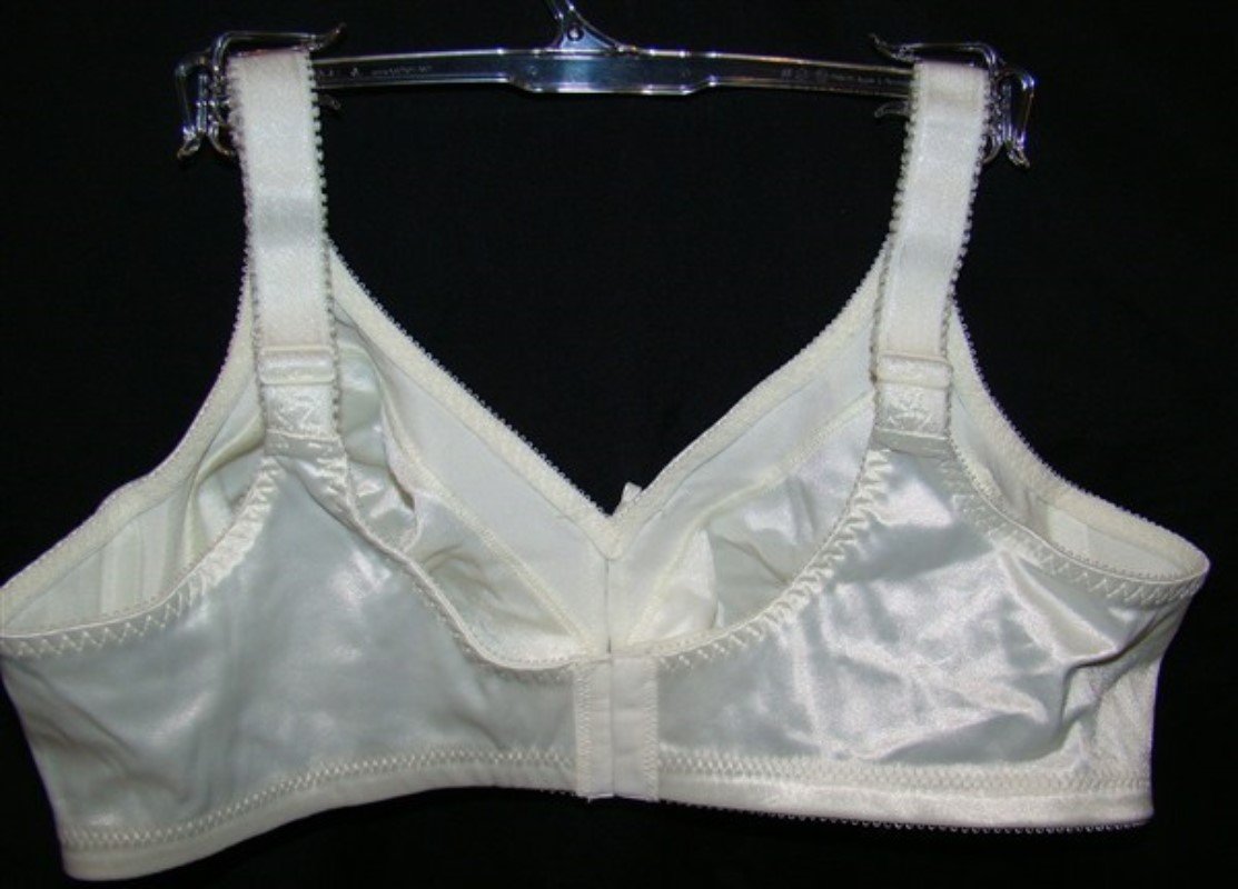 NEW Bali 34B Double Support Wireless Bra 3820 Ivory #111139