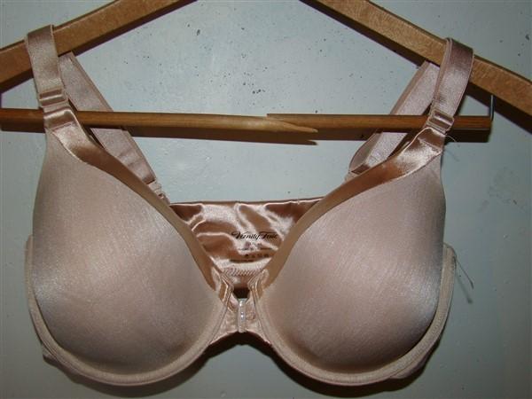 NWT Vanity Fair 36DD Illumination Full Coverage Underwire Bra 75339 Beige 111504