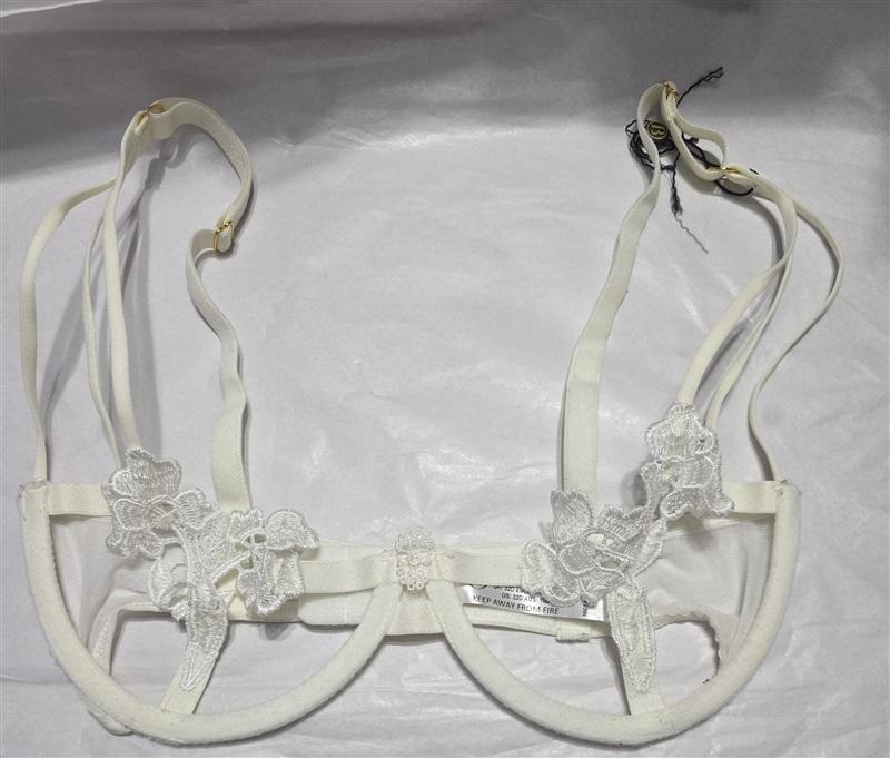 NWOT Bluebella 32D Nova Open Cup Bra In Ivory 112545