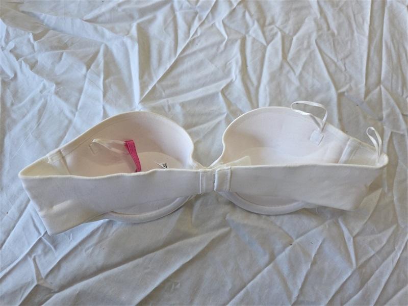 NWD Maidenform 36B Comfort Devotion Custom Lift Strapless Bra 9417 White 112619