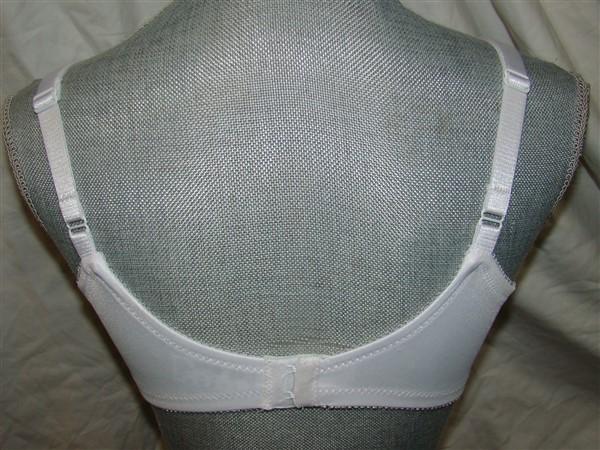 NWOT Glamorise 36B Lace Full-Figure Underwire Bra 9130 White #112638