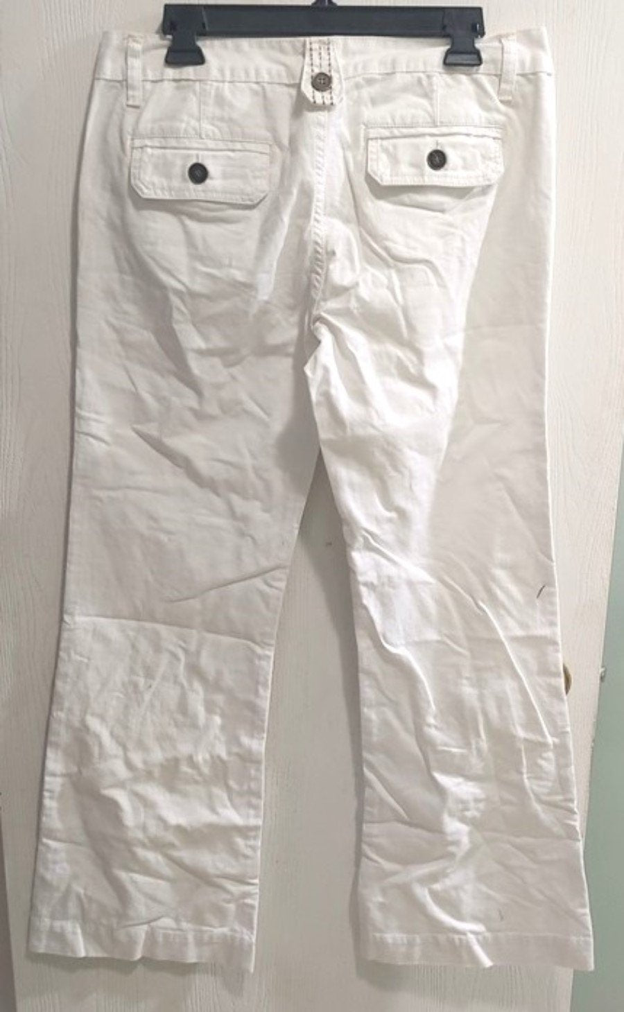 NWOT TEX by MAX AZRIA 29 Optic White Hampton Flare Leg Jeans 113113
