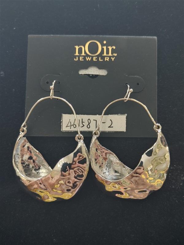 NWT nOir Free Form Bucket Hoop Silver Earrings 113313