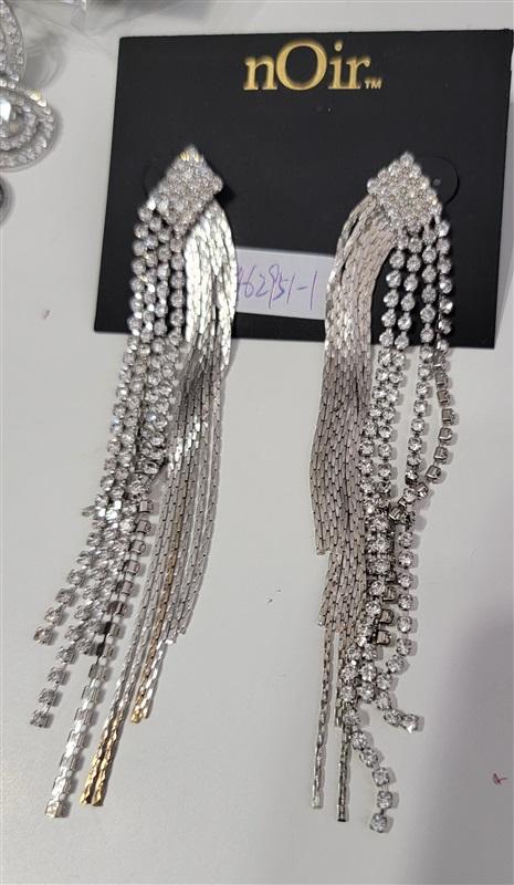 NWT nOir Cascading Diamonds Drop Dangle Rhinestone Earrings 113359