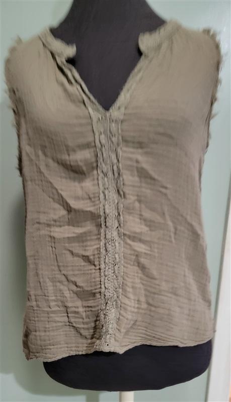NWOT Michael Stars XS Crinkle Gauze Crochet lace Tank Top Olive 113477