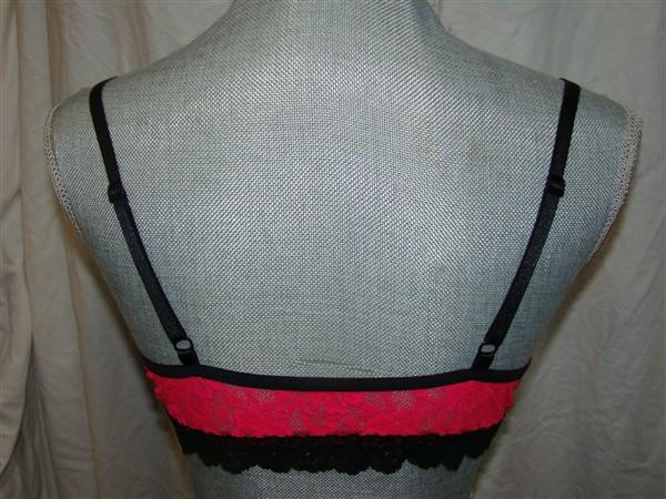 NWT Hanky Panky M Attitude Mesh Bralette 2G7011 Pink Black 113721
