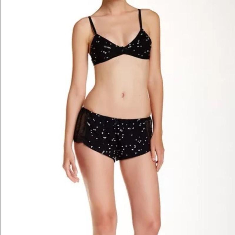 NWOT Wildfox M Triangle Bra Bralette Black & White Hearts 113741