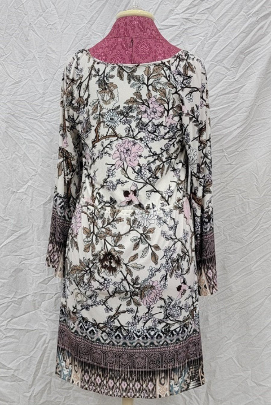 NWOT Hale Bob L Jersey Dress Key Hole Front V Neck Birds 113810
