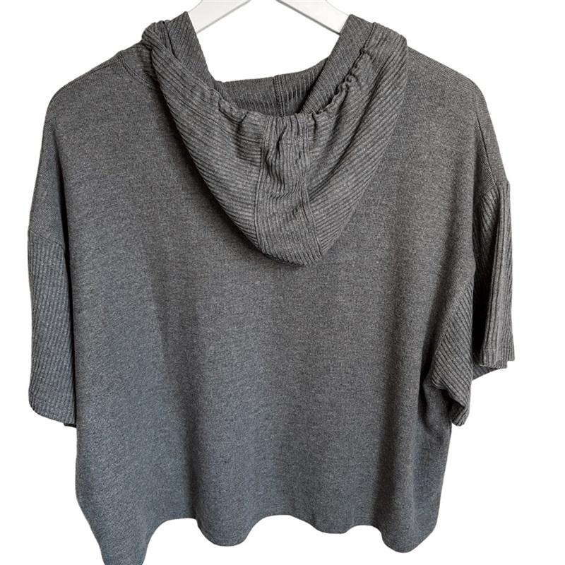NWT Calme XS Cozy Hooded Gray Crop tee Shirt 113926