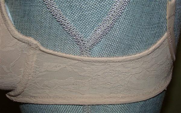 NWOT Wacoal 34D Lace Finesse Contour Bra 853201 Beige 113943