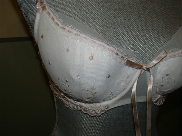 NWOT Impressions 34D White & Beige Lace Demi Push Up Bra 3897 113946